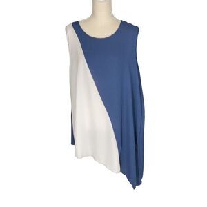 Pat Rego Blue White Sleeveless Pullover Blouse Scalloped and Angled Hem Sz 22/24